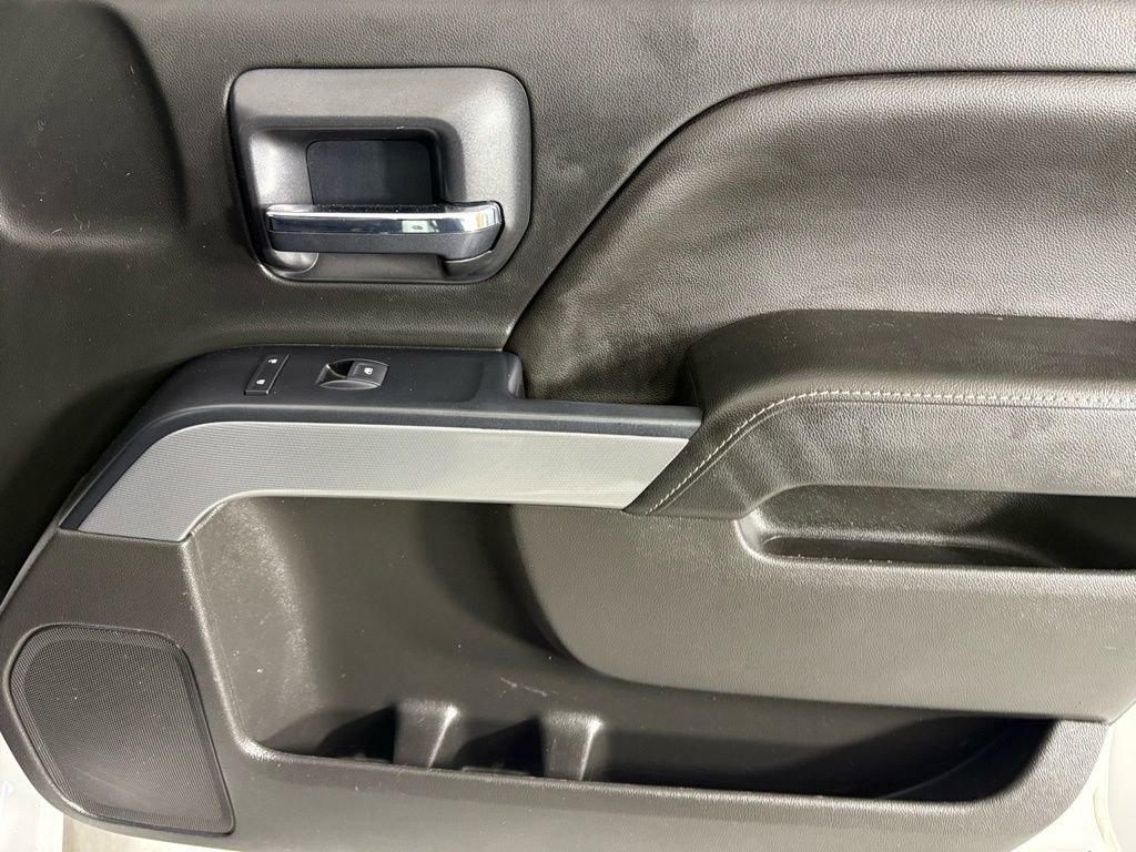 Used 2018 Chevrolet Silverado 1500 LT w/ All Star Edition image 13