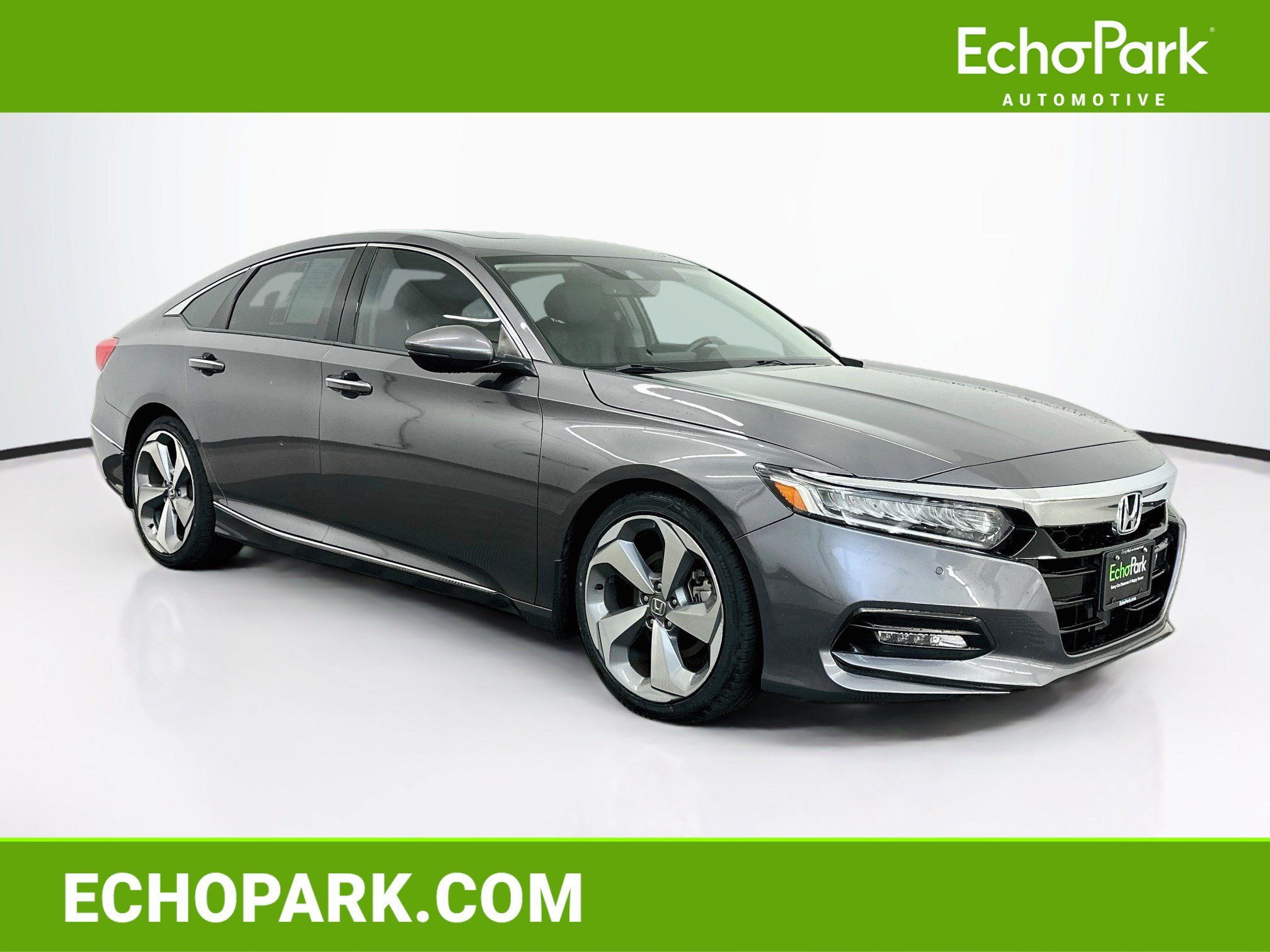 Used 2019 Honda Accord Touring image 1