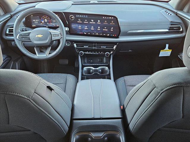 New 2026 Chevrolet Traverse LT w/ Sun and Wheel Package image 16