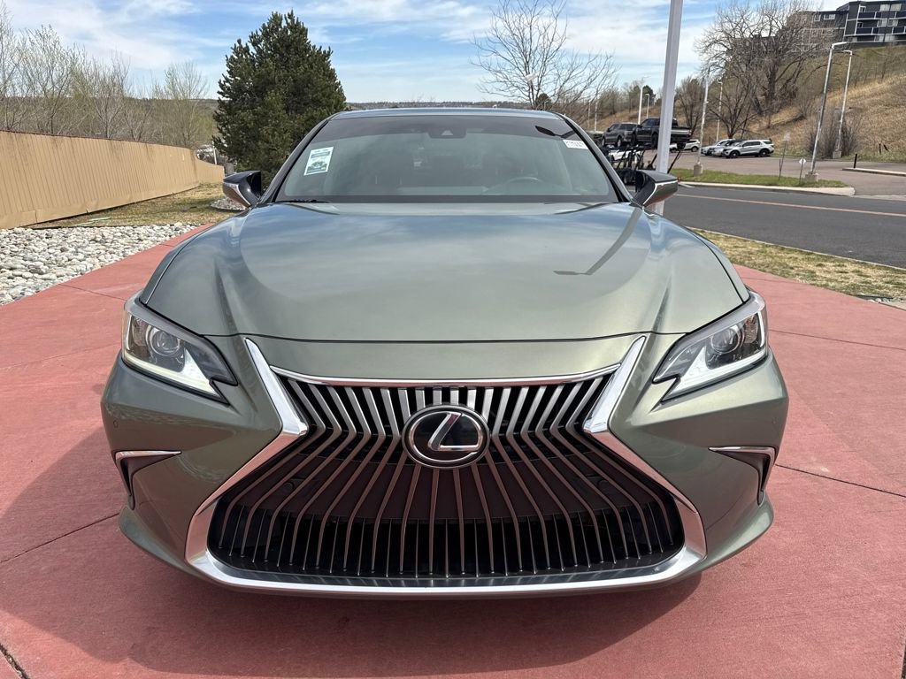 Used 2020 Lexus ES 350 w/ Premium Package image 2