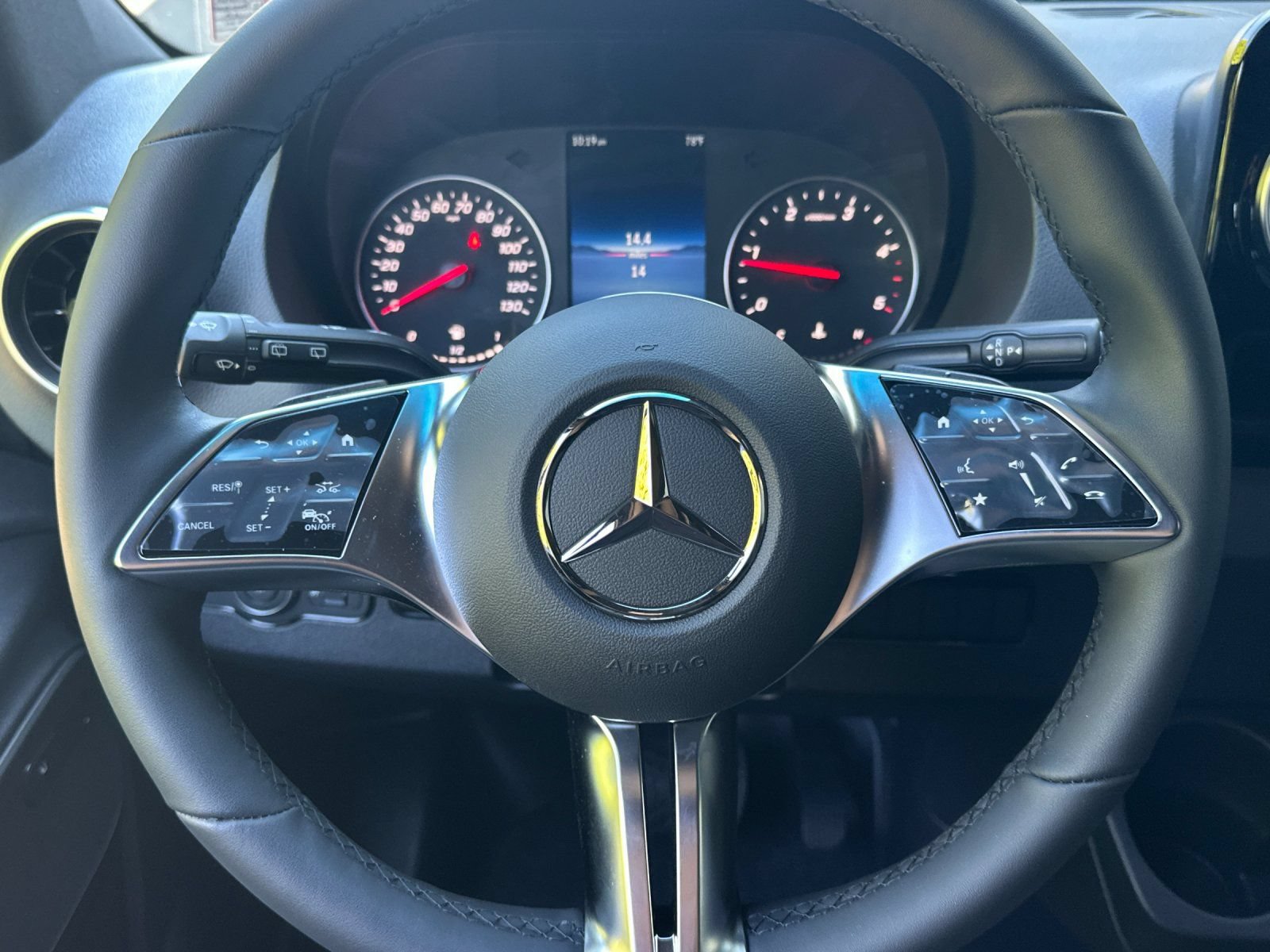 Used 2025 Mercedes-Benz Sprinter 2500 image 24