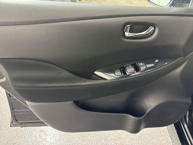 Used 2020 Nissan Leaf SV Plus image 18