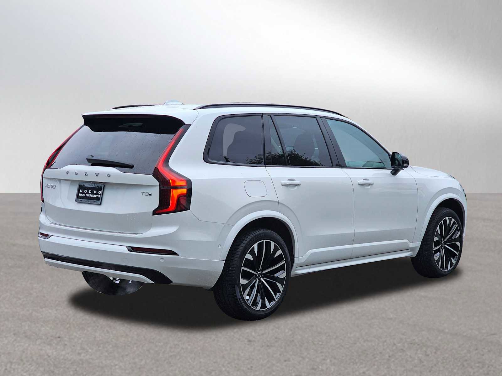 New 2026 Volvo XC90 T8 Ultra w/ Lounge Package AWD/4WD image 3