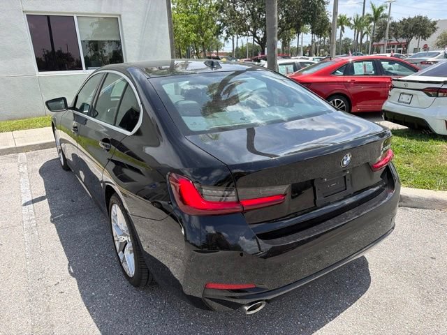 Used 2025 BMW 330i Sedan RWD image 16