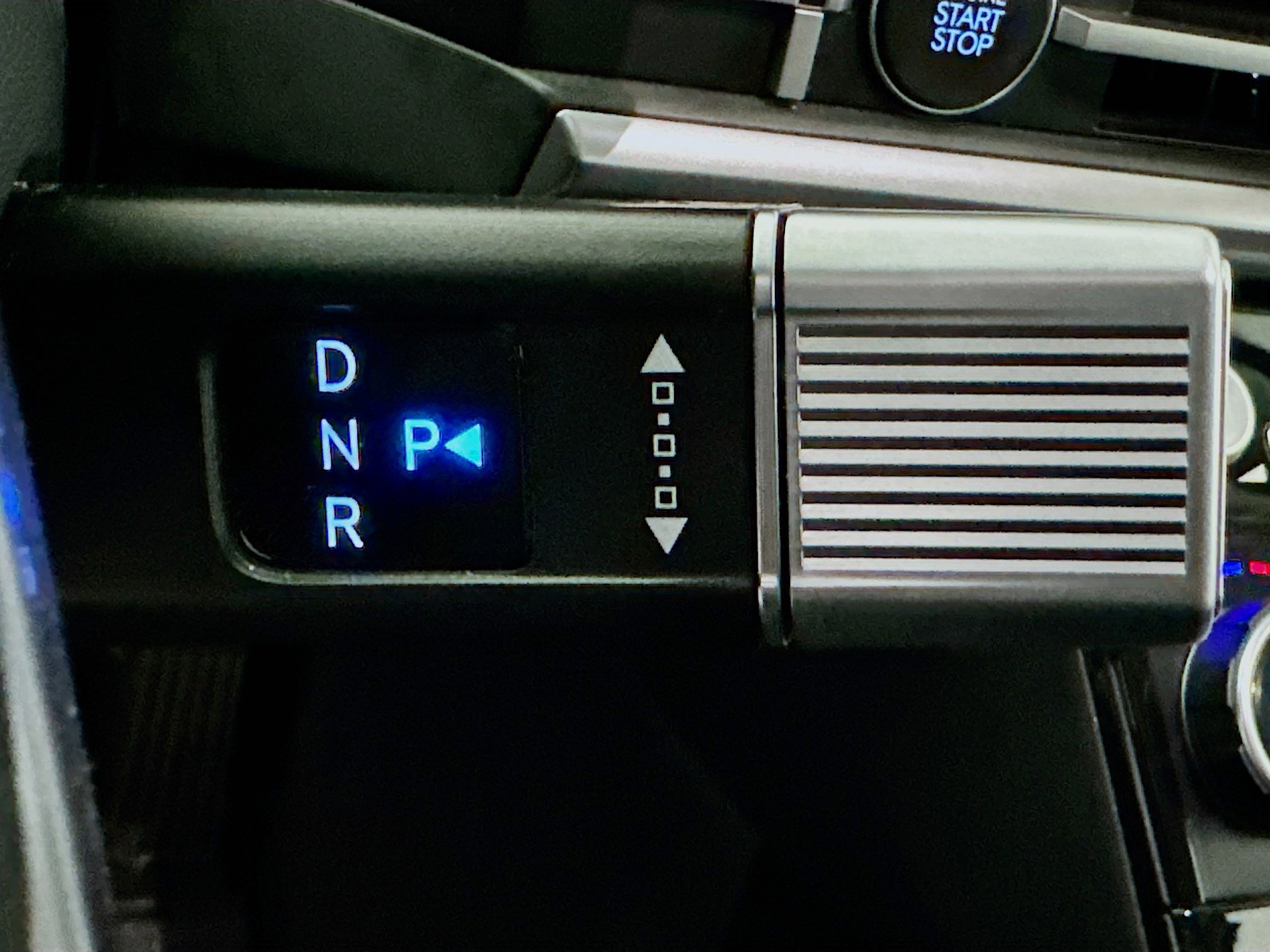 Used 2025 Hyundai Santa Fe SEL image 24