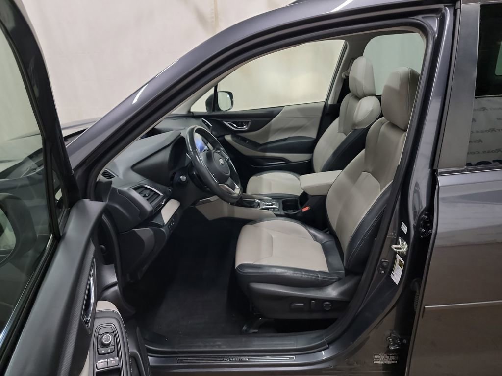 Used 2022 Subaru Forester Limited image 10