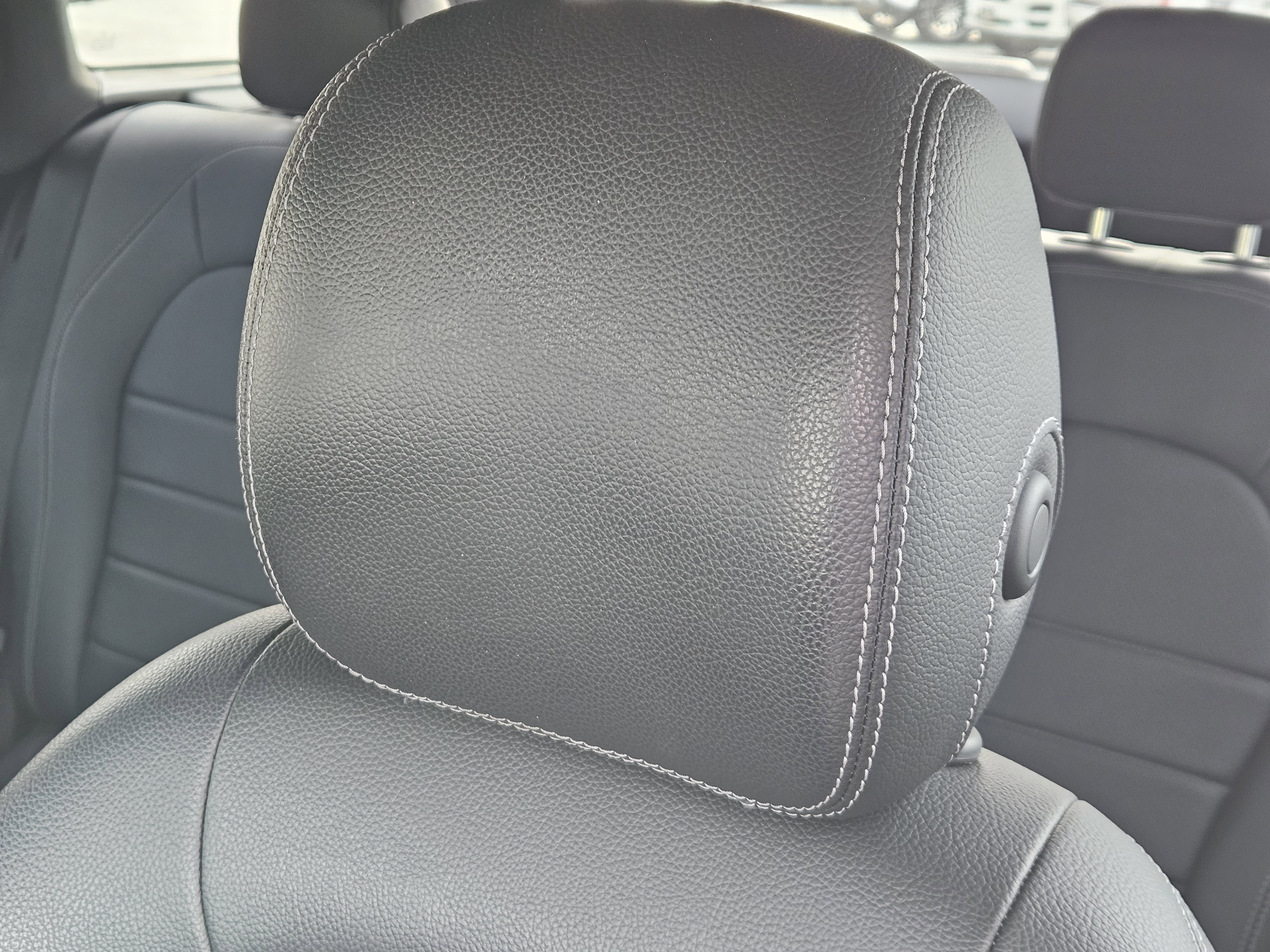 Used 2019 Mercedes-Benz GLC 300 image 15