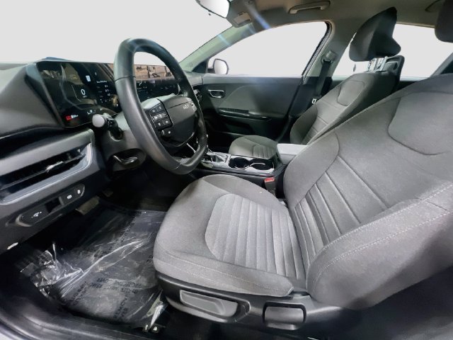 Used 2025 Kia K4 EX FWD image 20
