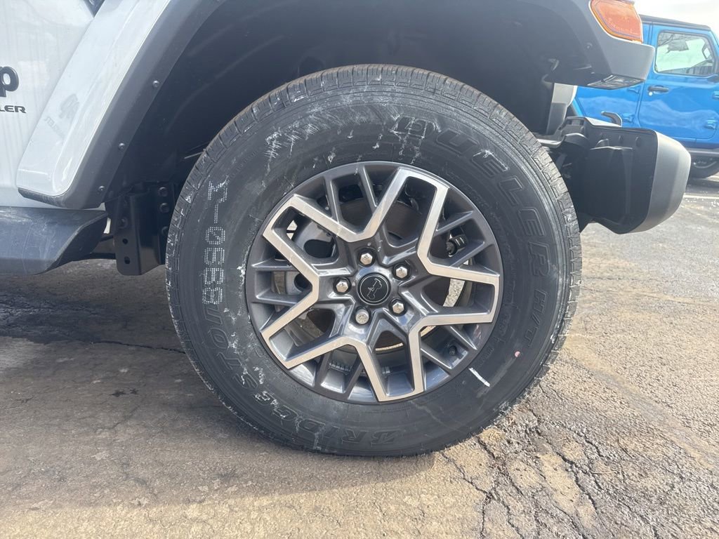 New 2025 Jeep Wrangler Sahara image 46