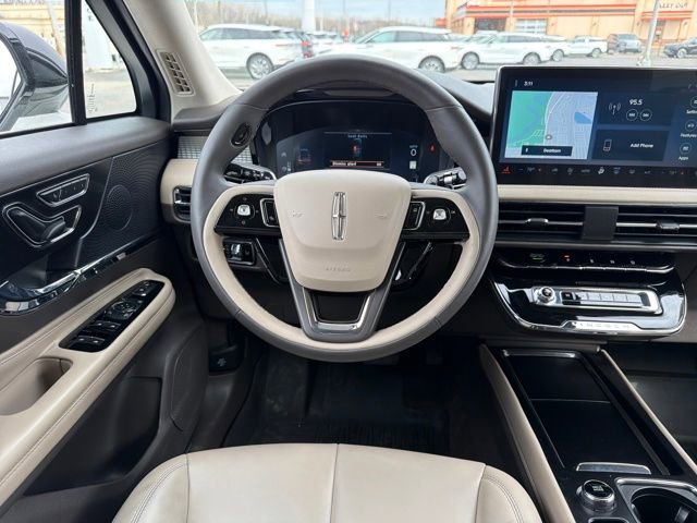 Certified 2023 Lincoln Corsair FWD image 18