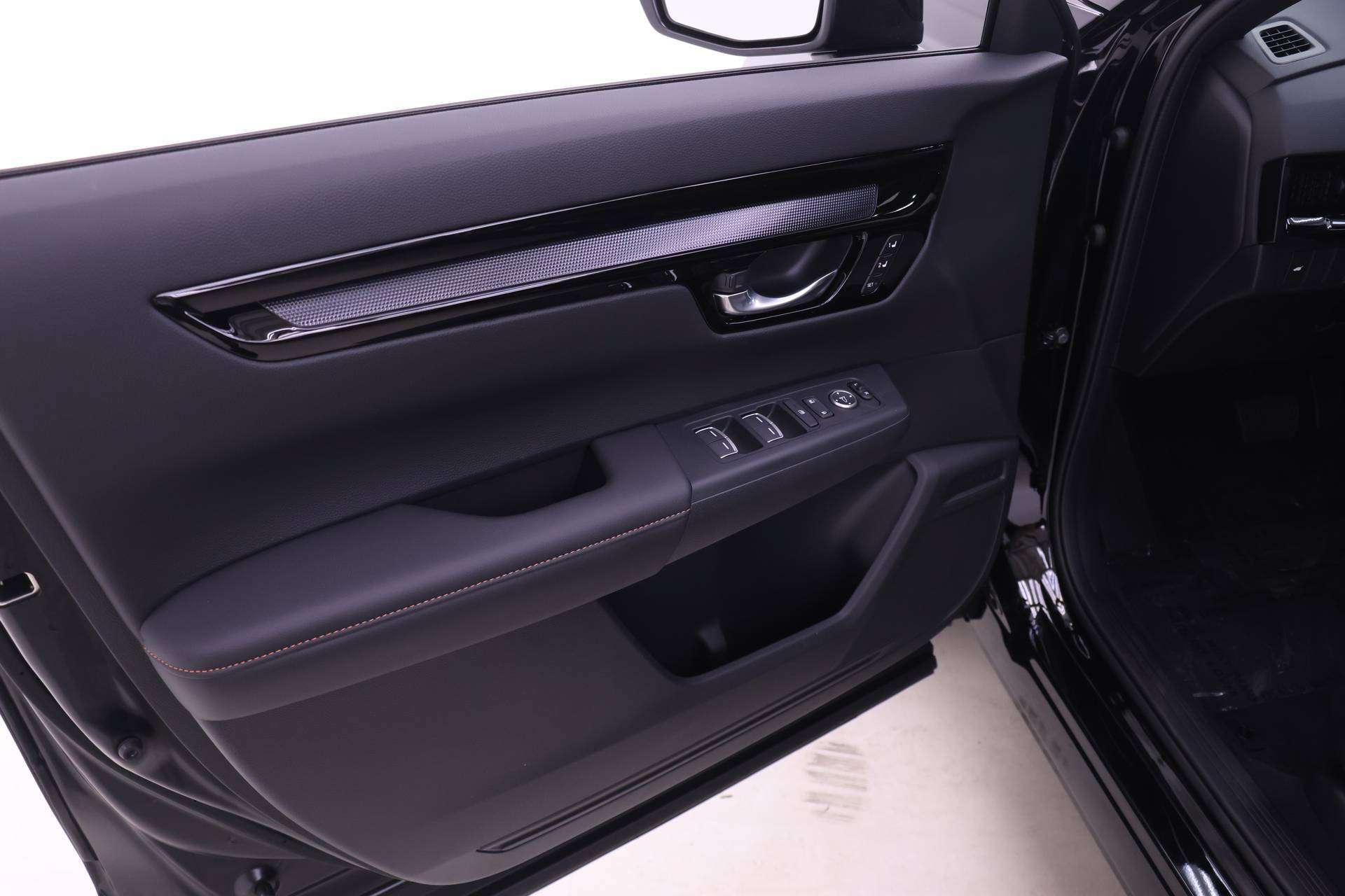 New 2027 Honda CR-V Sport Touring image 9