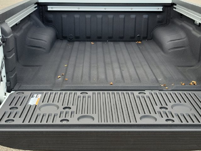 New 2026 Nissan Frontier SV w/ SV Convenience Package AWD/4WD image 30