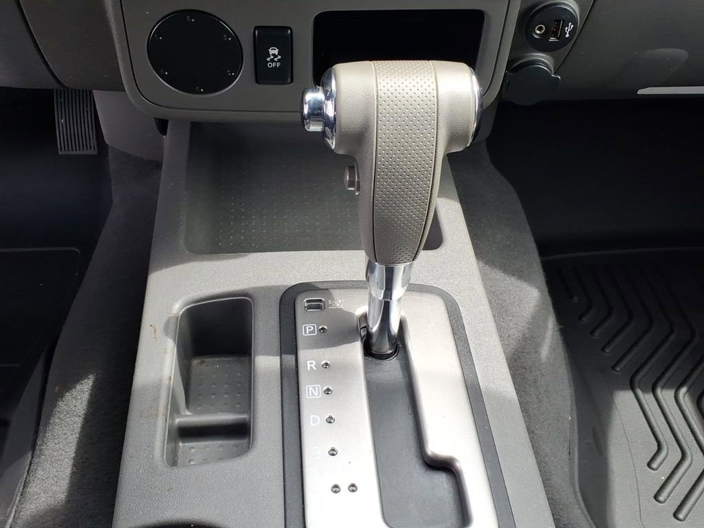 Used 2019 Nissan Frontier S RWD image 8