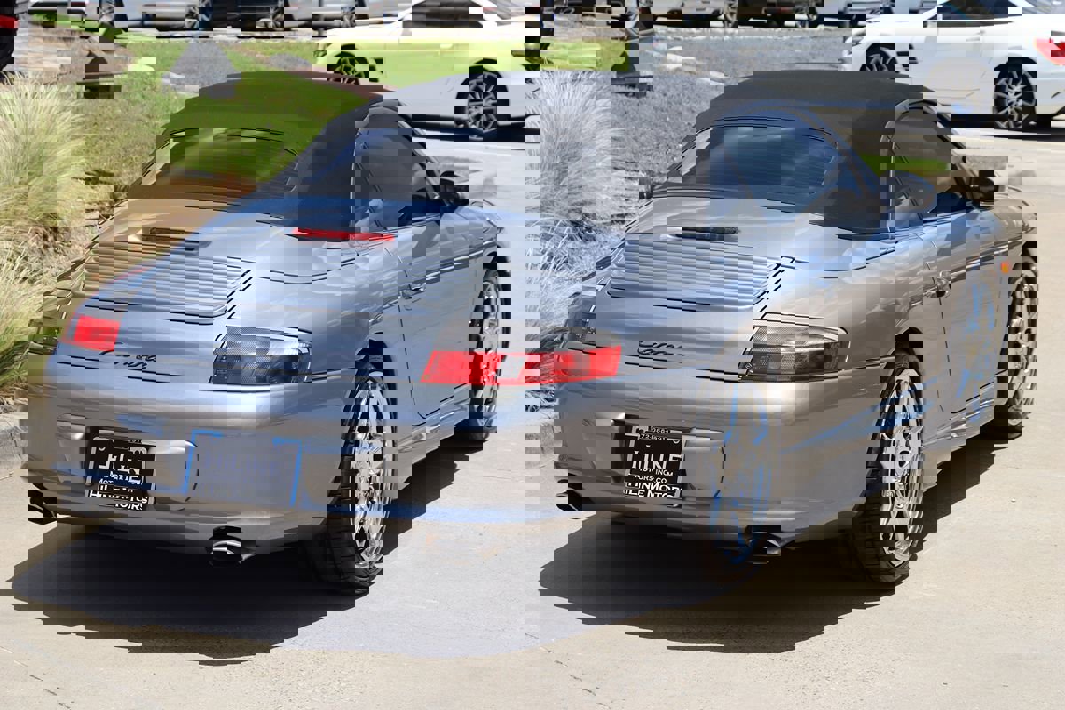 Used 2002 Porsche 911 Carrera image 18