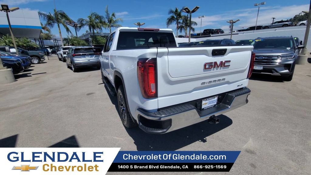 Certified 2025 GMC Sierra 1500 SLT RWD image 6
