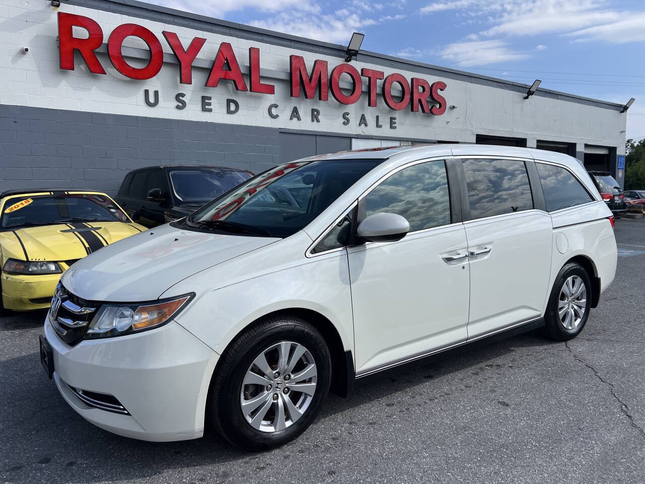 Used 2016 Honda Odyssey EX-L image 1