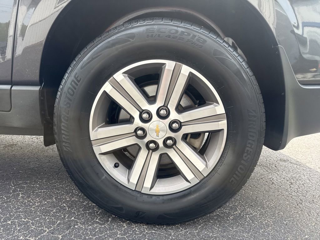 Used 2016 Chevrolet Traverse LT FWD image 11