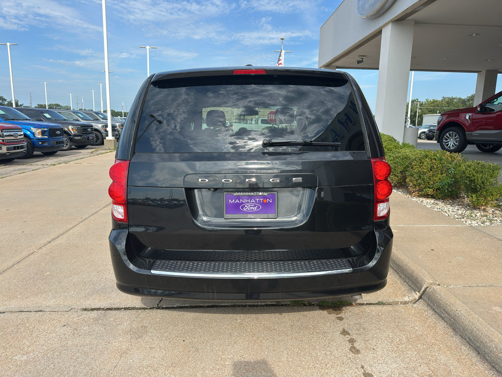 Used 2019 Dodge Grand Caravan SXT FWD image 15