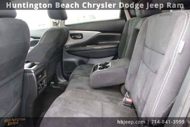 Used 2022 Nissan Murano S image 34