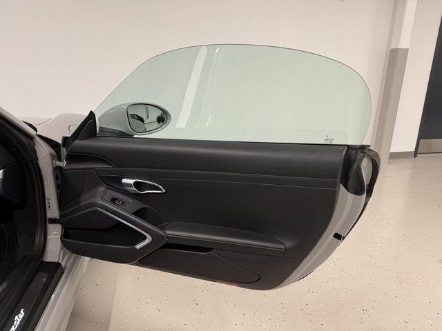 Certified 2024 Porsche 718 Boxster image 38