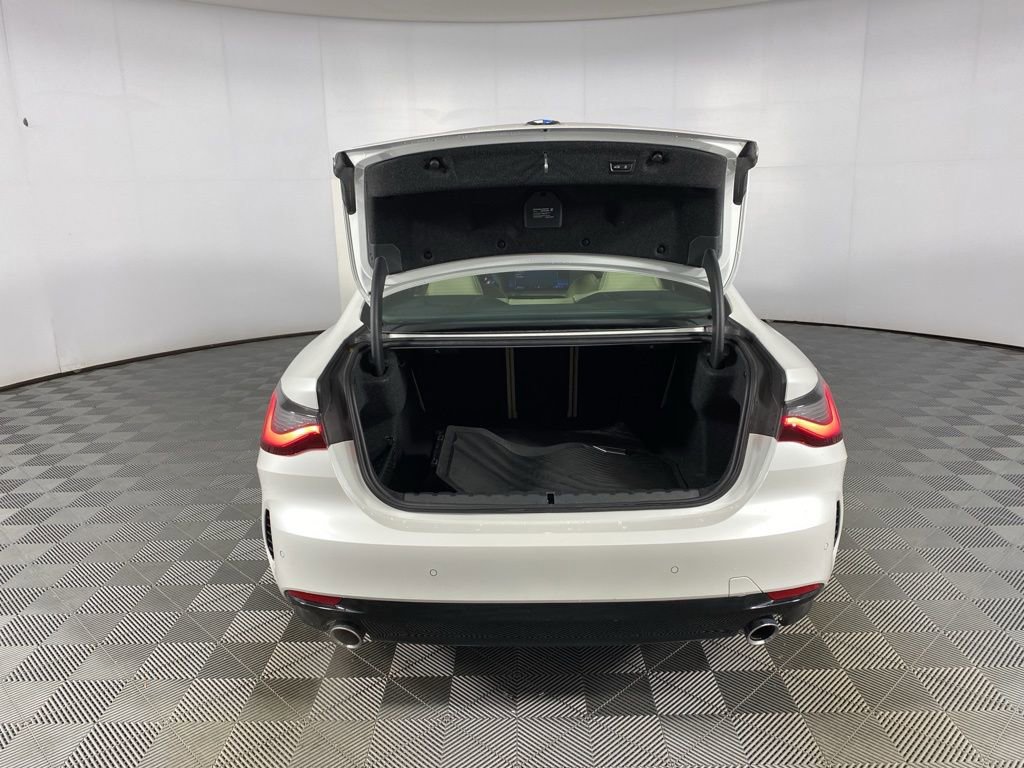 Used 2025 BMW 430i xDrive Coupe w/ Premium Package image 23