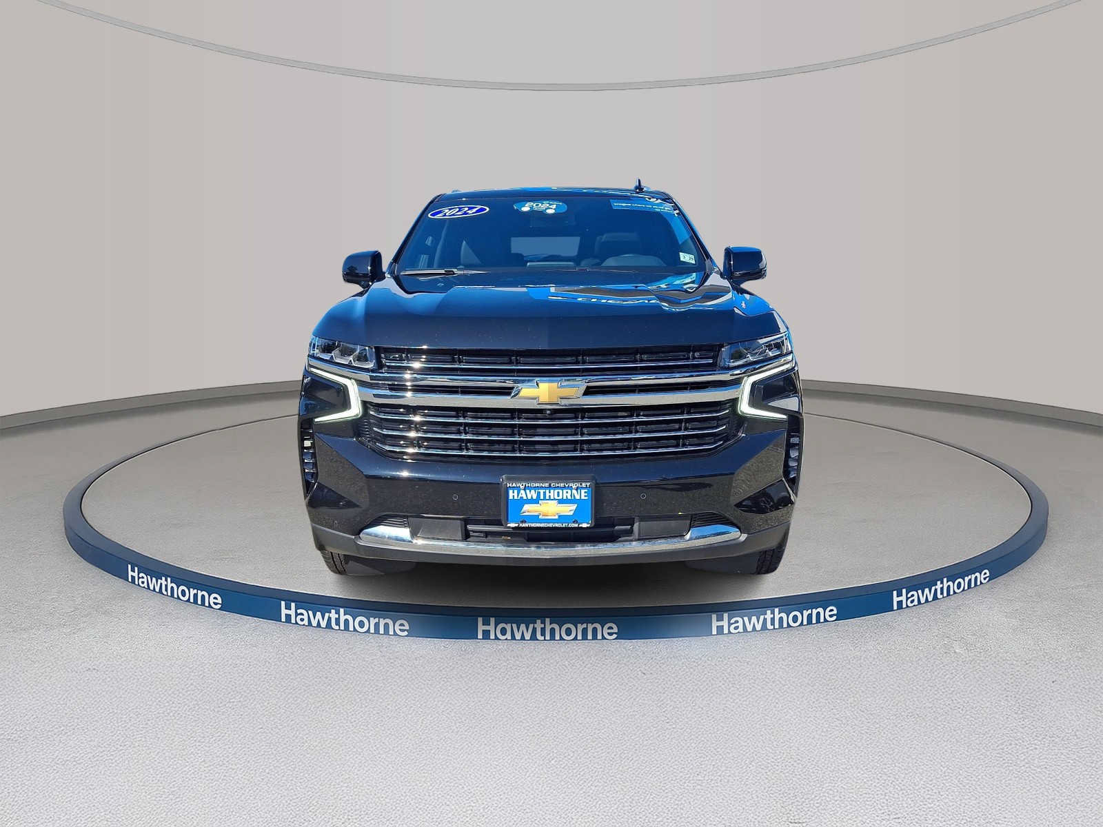 Certified 2024 Chevrolet Tahoe LT w/ LT Signature Package AWD/4WD image 2