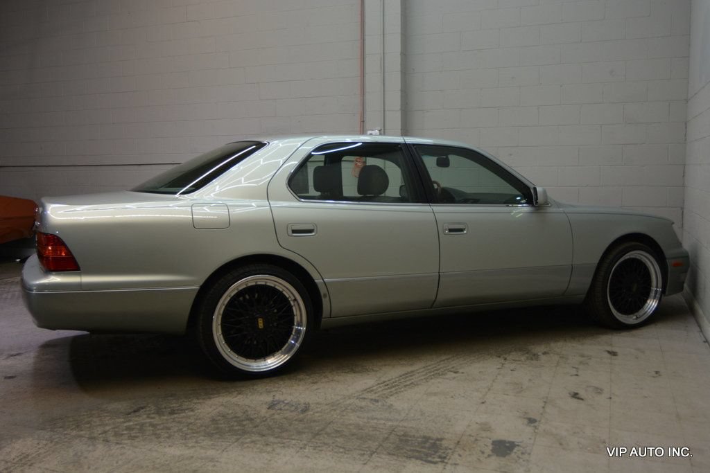 Used 1998 Lexus LS 400 RWD image 6