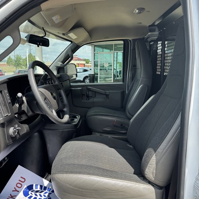 Used 2023 Chevrolet Express 2500 w/ Driver Convenience Package image 10