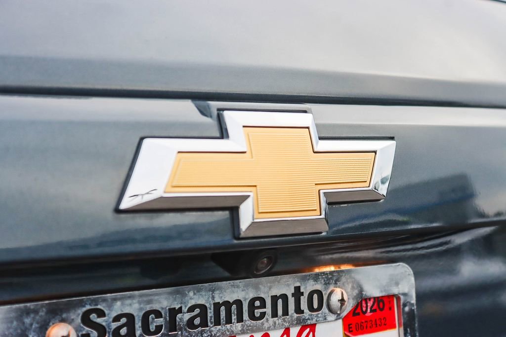 Used 2022 Chevrolet Trax LT w/ LT Convenience Package image 10