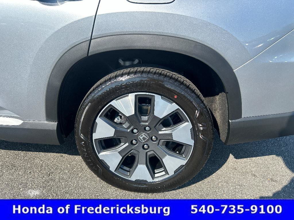 Certified 2026 Honda Pilot Touring image 35