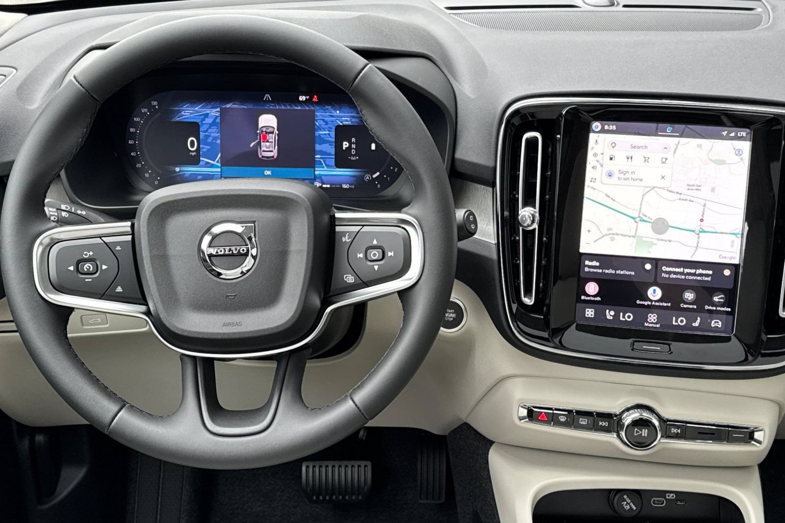 New 2026 Volvo XC40 B5 Plus w/ Protection Package Premier AWD/4WD image 15