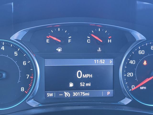 Used 2023 Chevrolet Traverse LT FWD image 25