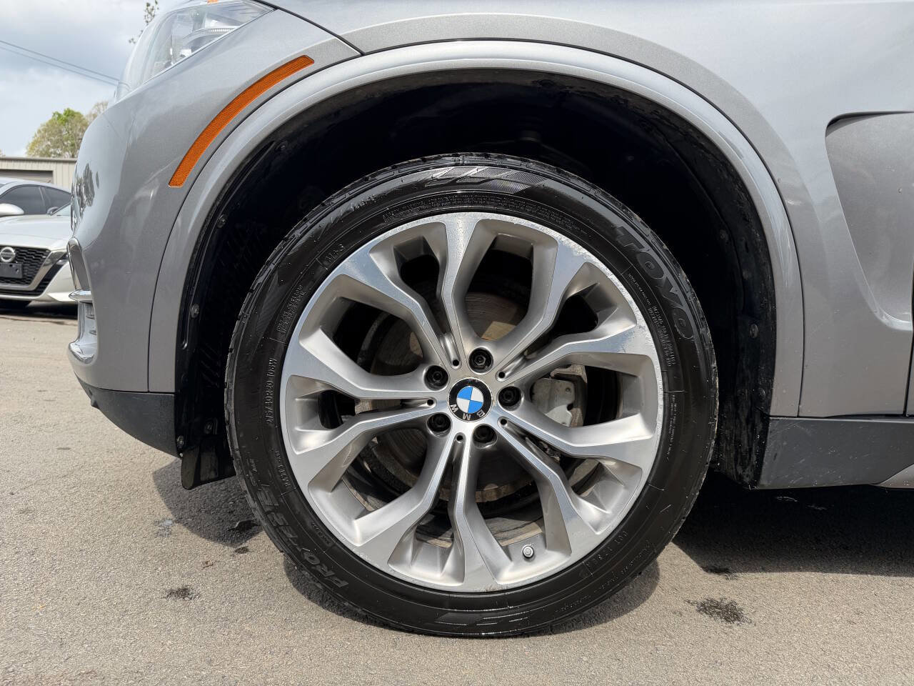 Used 2015 BMW X5 xDrive35i AWD/4WD image 9