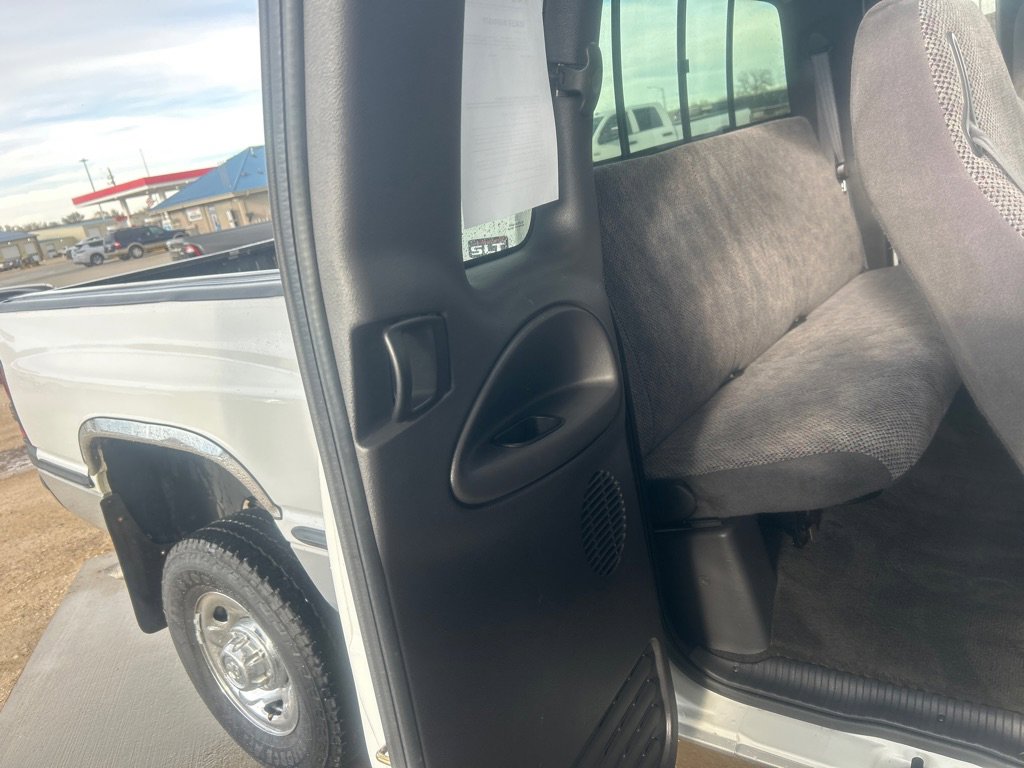 Used 1999 Dodge Ram 2500 Truck 4x4 Quad Cab image 12