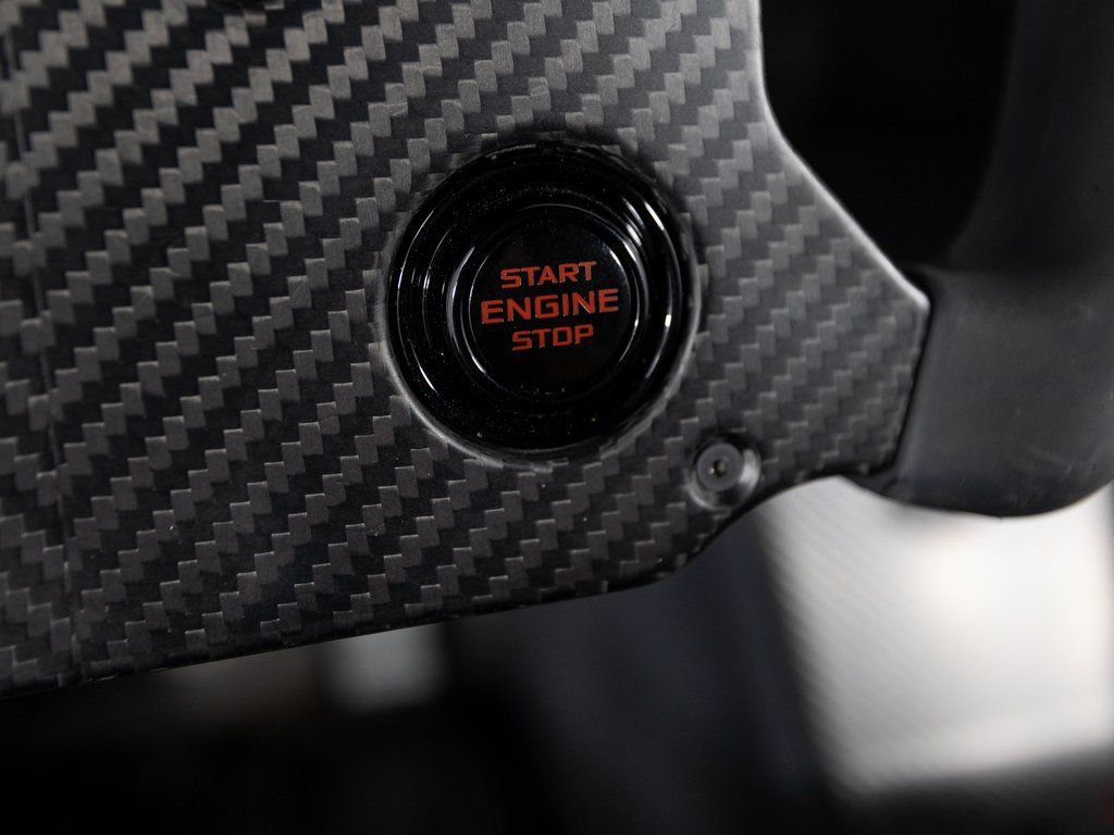 Used 2015 McLaren P1 RWD image 31