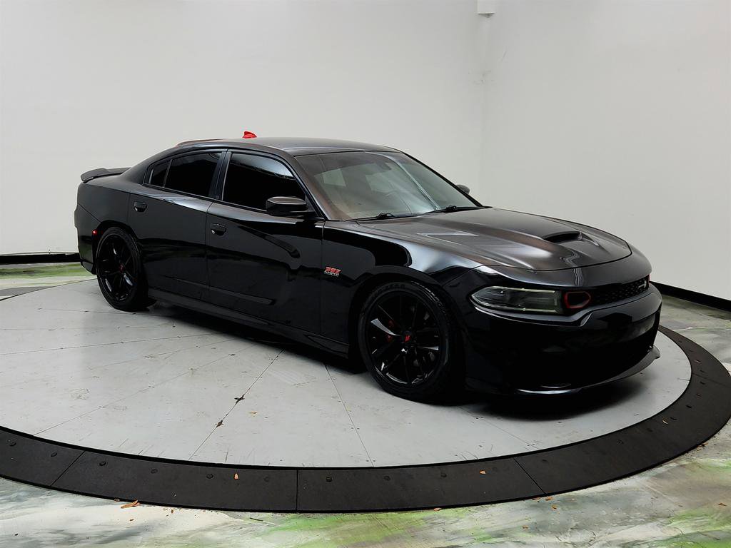 Used 2019 Dodge Charger Scat Pack w/ Plus Group RWD image 3