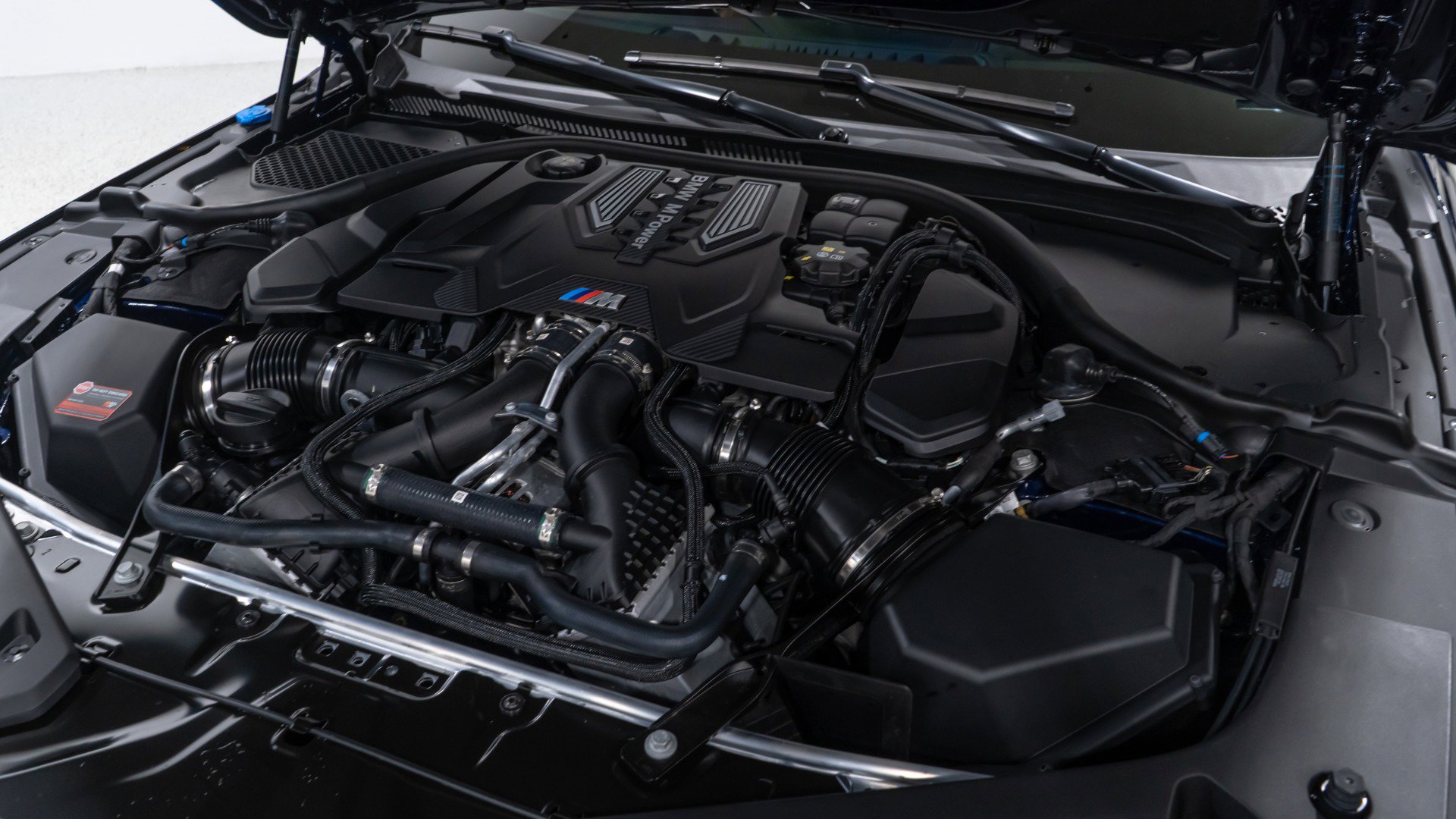 Used 2025 BMW M8 Competition w/ M Carbon Exterior Package image 74