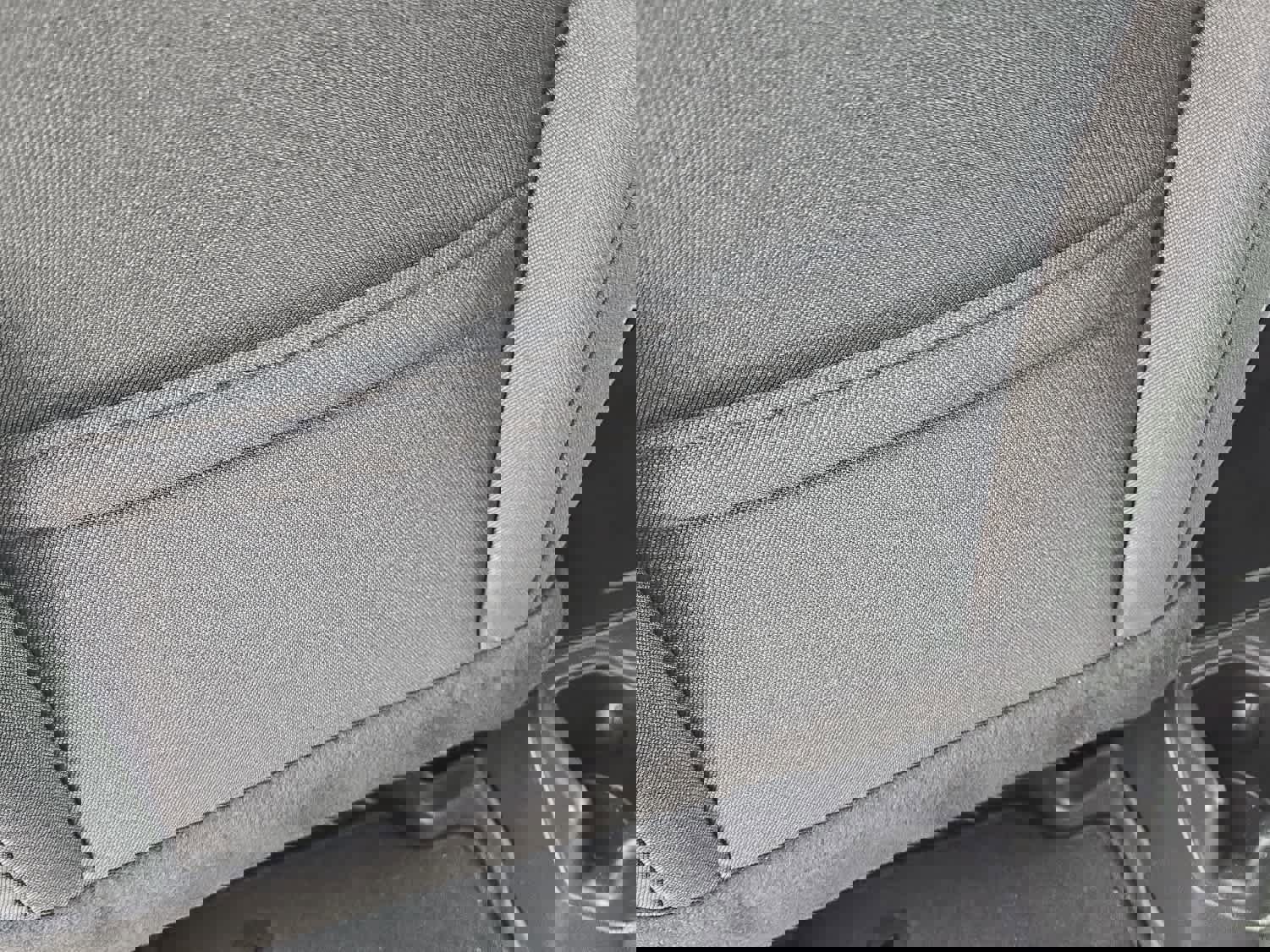 Used 2025 Jeep Gladiator Sport image 42