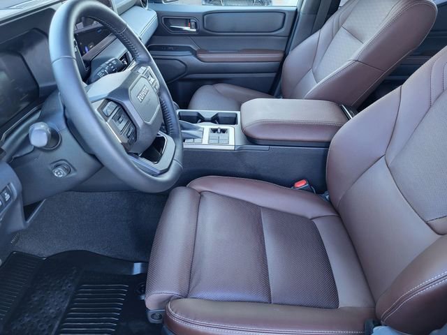 Used 2025 Toyota Land Cruiser w/ Premium Package image 11