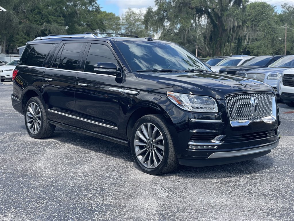Used 2019 Lincoln Navigator L Select AWD/4WD image 20