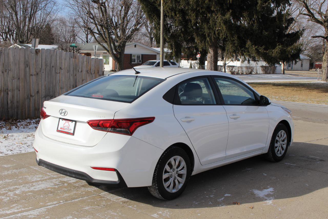Used 2019 Hyundai Accent SE image 10