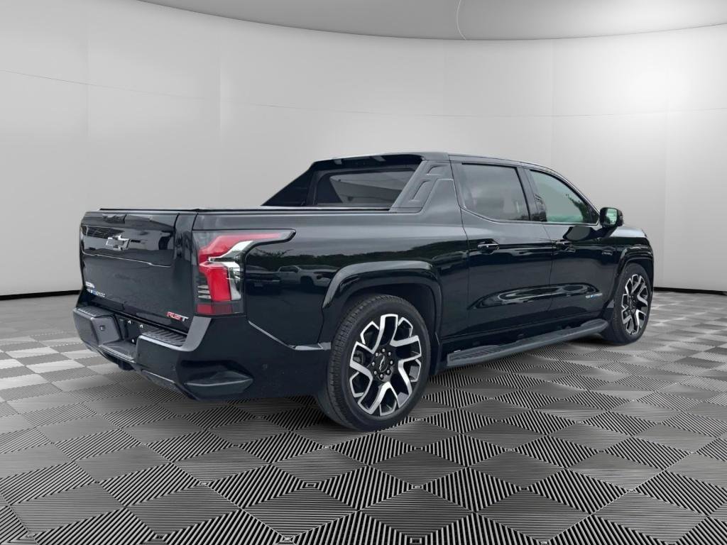 Certified 2024 Chevrolet Silverado EV RST image 4