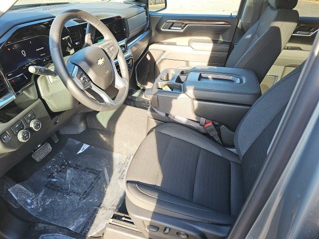 Used 2025 Chevrolet Silverado 1500 LT image 18