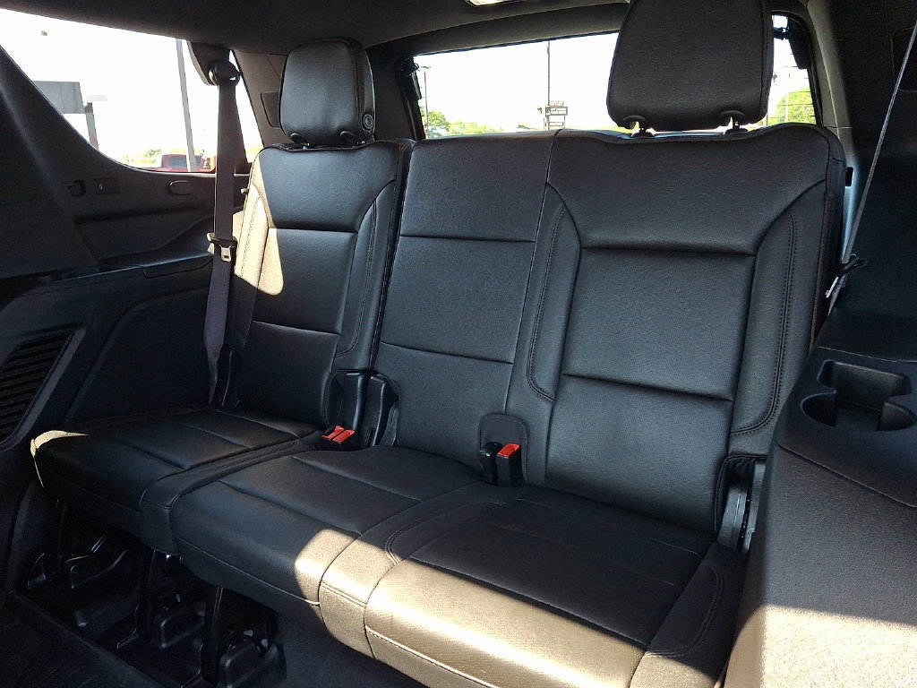Used 2024 Chevrolet Tahoe High Country w/ Advanced Technology Package AWD/4WD image 13