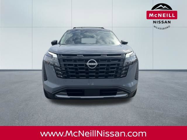 New 2026 Nissan Pathfinder Platinum AWD/4WD image 2