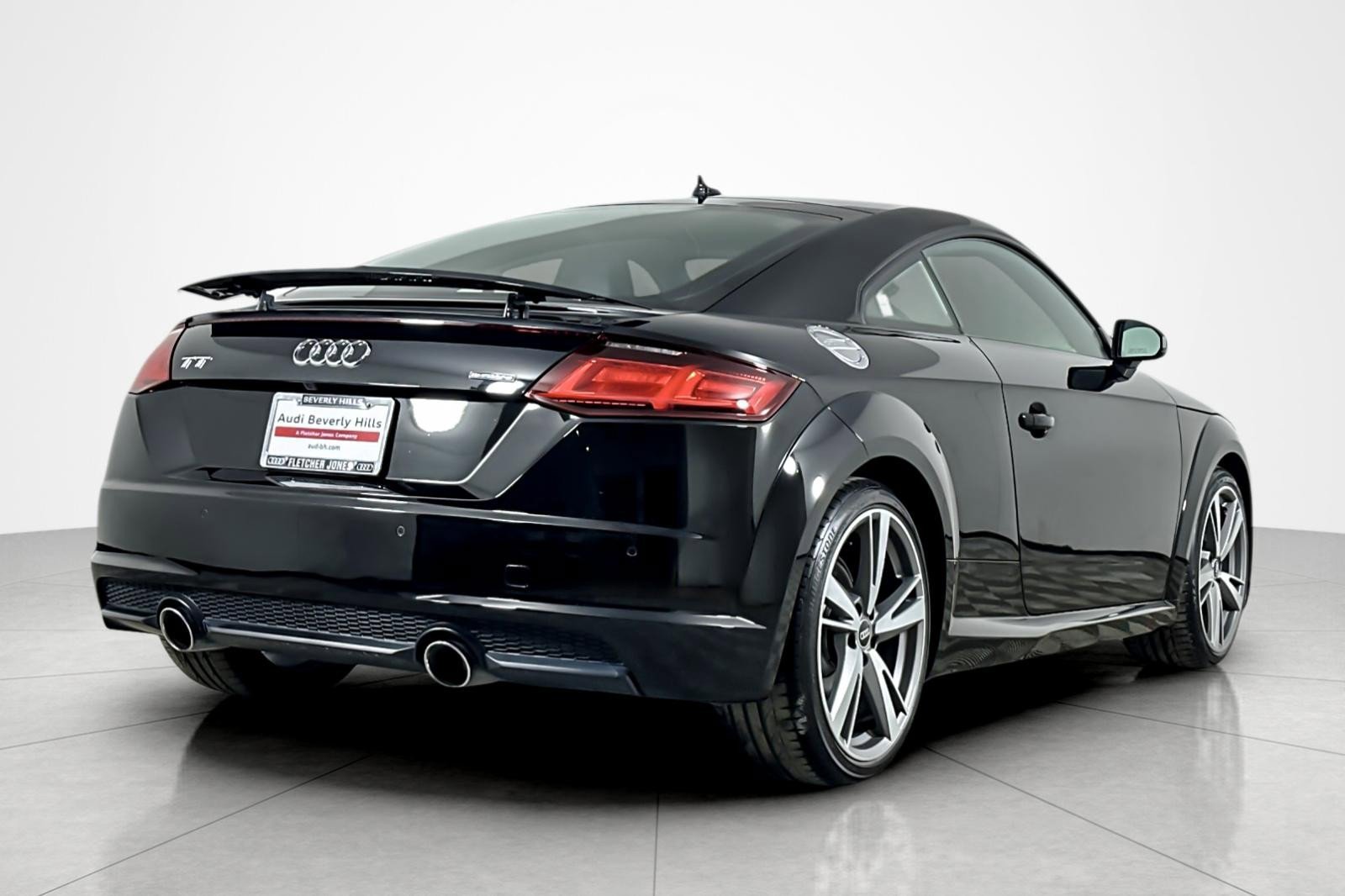 Used 2022 Audi TT 2.0T w/ 19" Wheel Package image 5