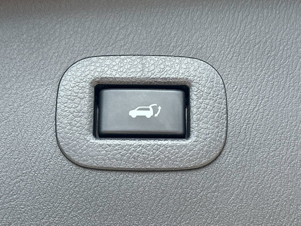 Used 2021 INFINITI QX80 Premium Select w/ Cargo Package RWD image 16