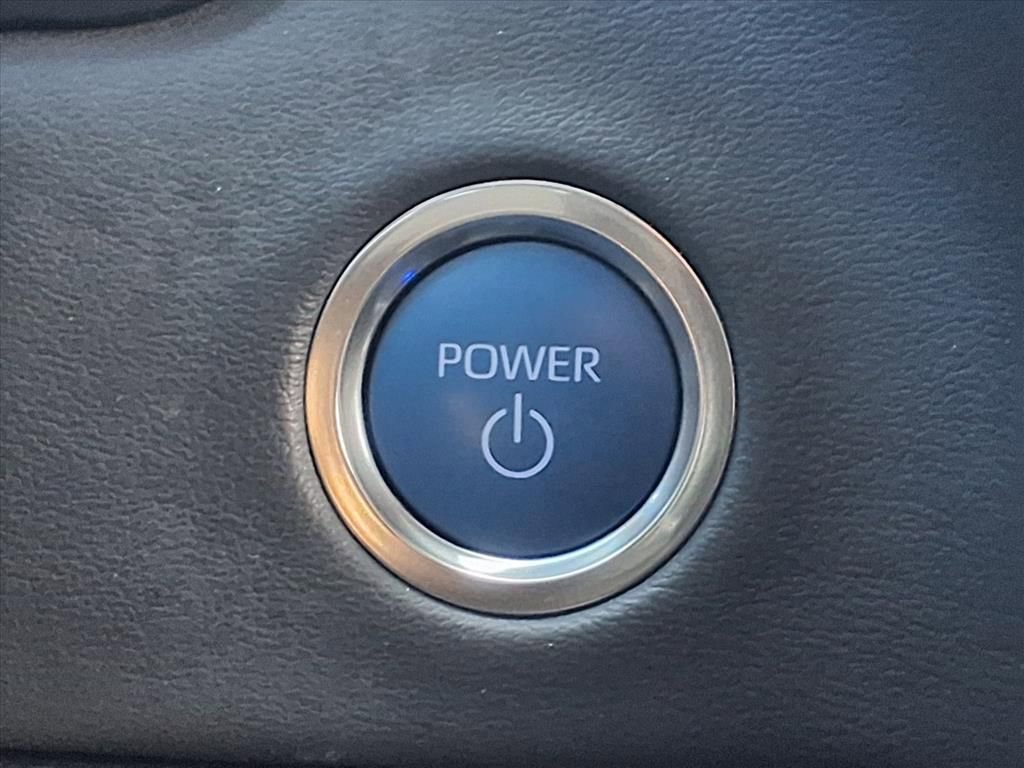 Used 2024 Toyota Sequoia Platinum image 8