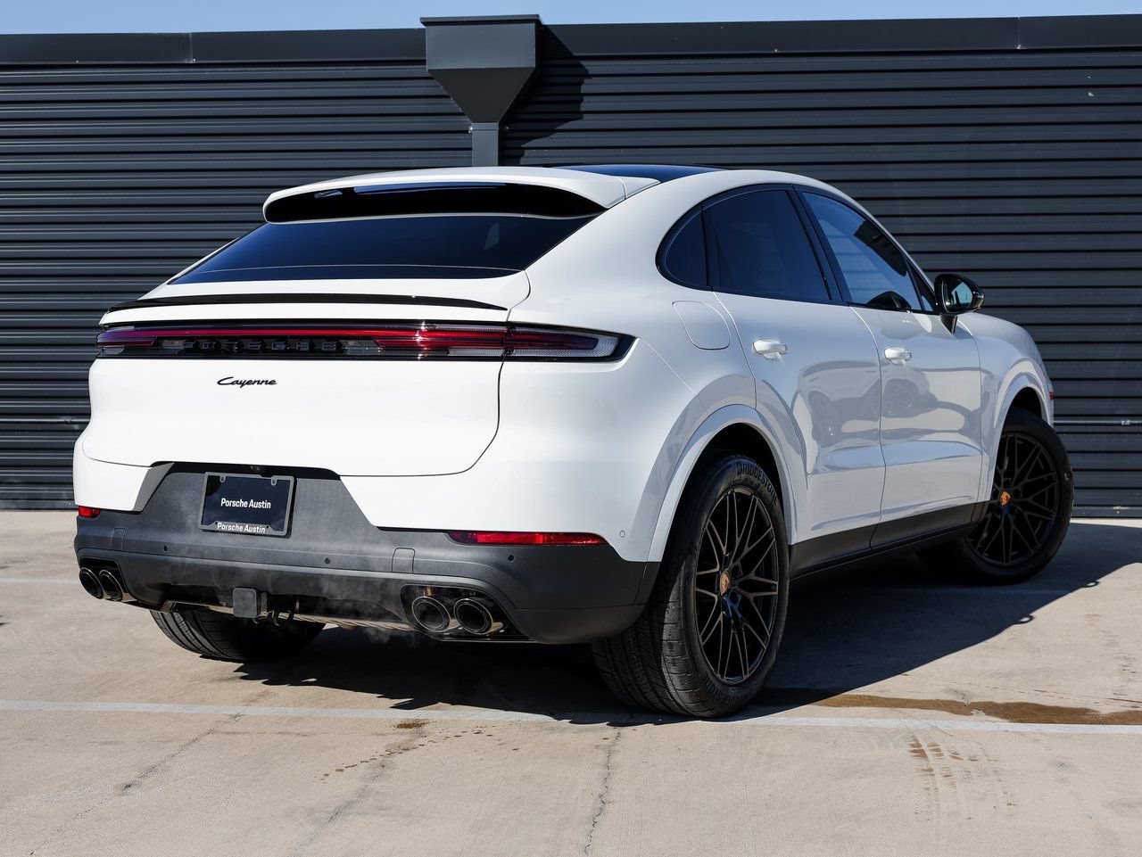 Certified 2026 Porsche Cayenne Coupe AWD/4WD image 7