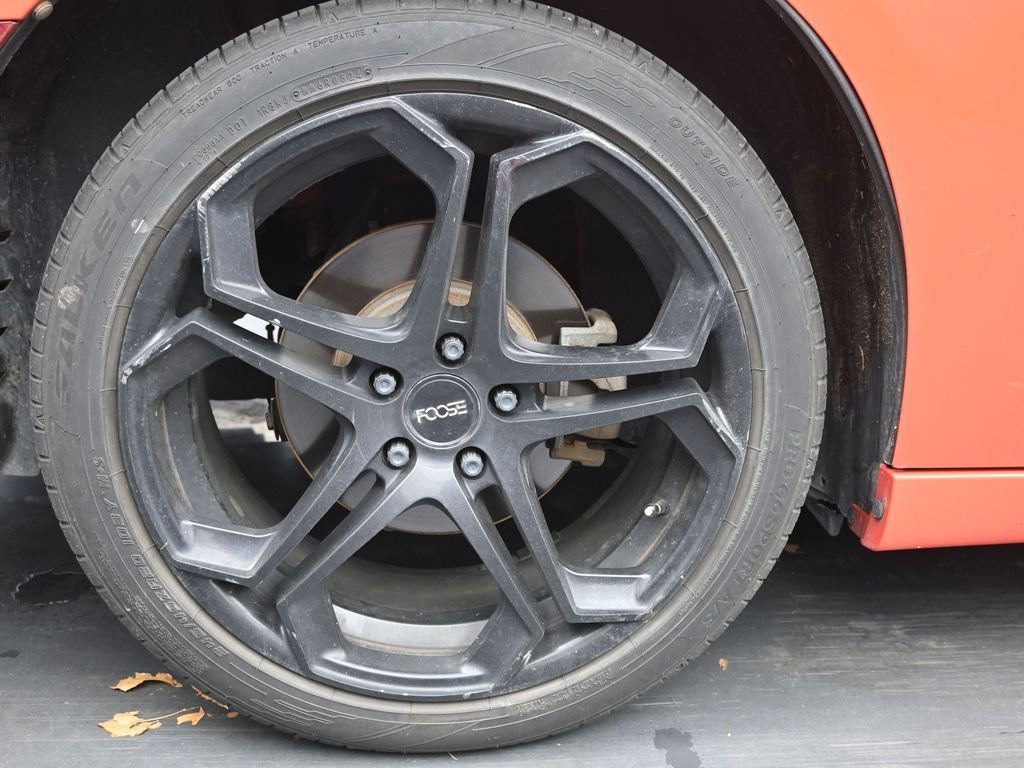 Used 2017 Dodge Charger R/T w/ Plus Group image 28